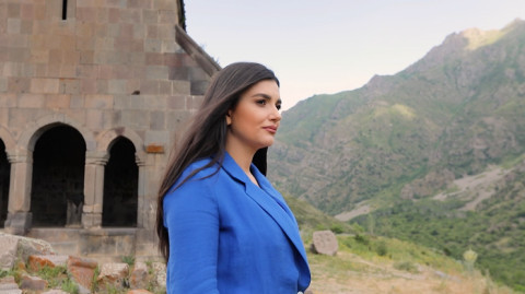 Հայրենեան. Ազատություն
