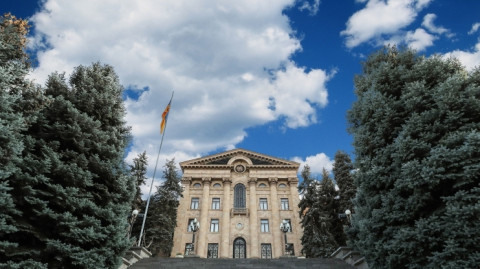 Парламентская неделя