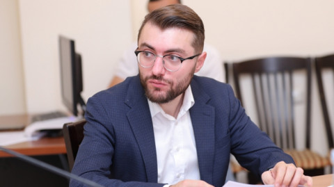 Парламентская неделя