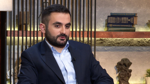 Առանց թեմայի. Հովհաննես Մովսիսյան