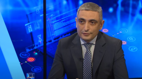 Интервью с Давидом Саакяном