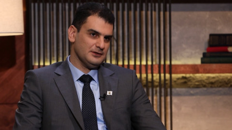 Без темы