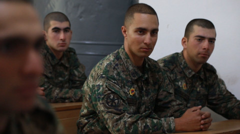 Զինուժ